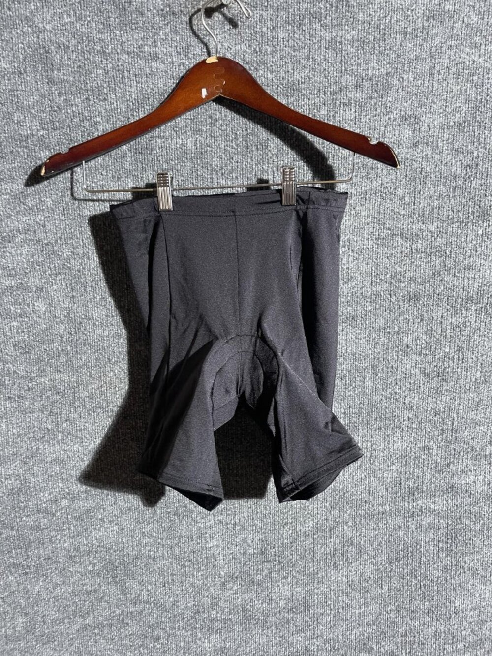 Bellwether Cycling Shorts Mens Medium Black Padded Chamois 8.5 Inseam Bike USA
